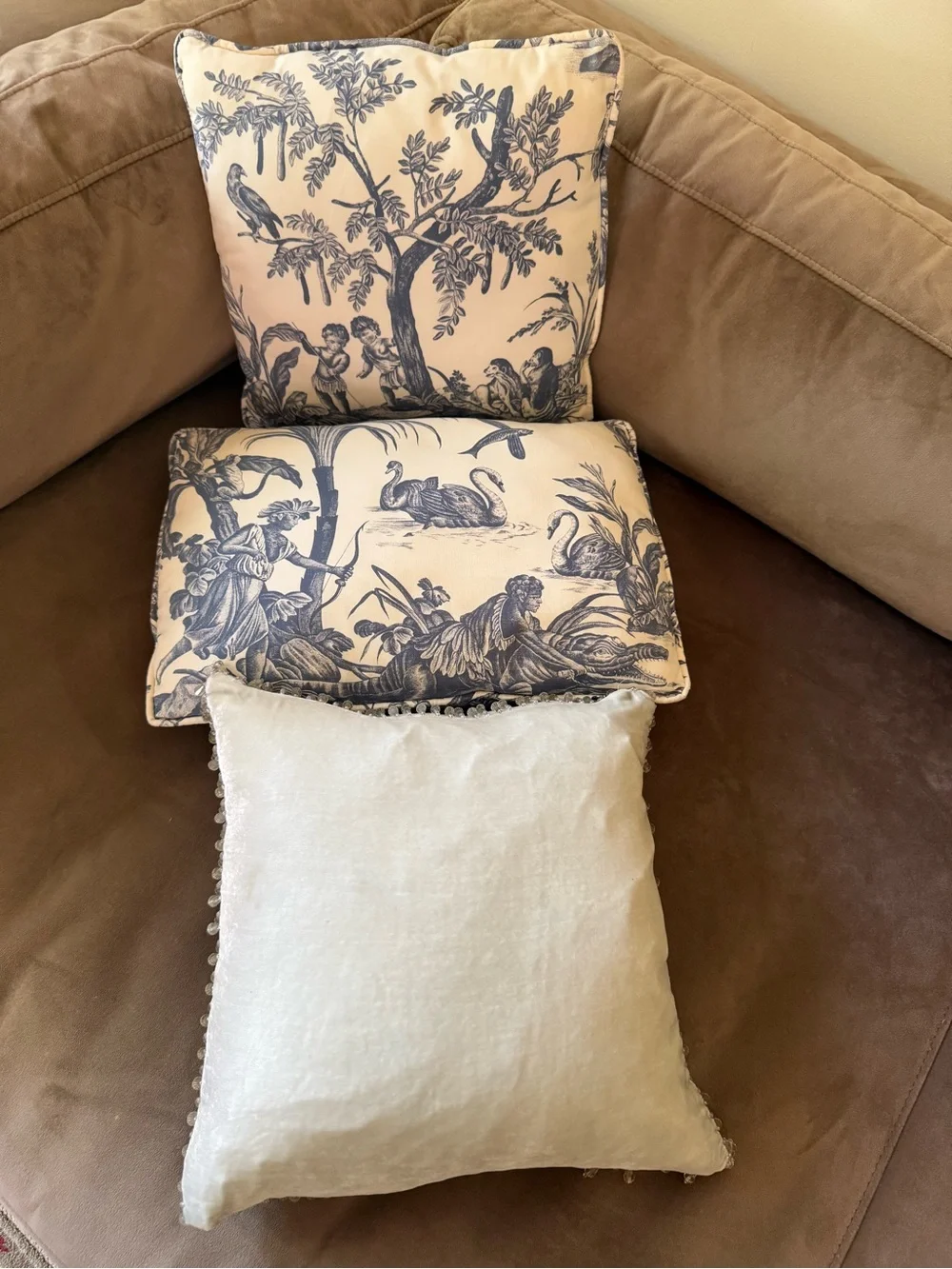 Set of 3 Decorative Throw Pillows in Blush Pink and Blue